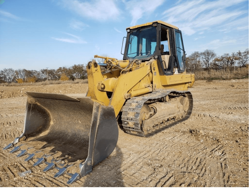 Loader for efficient material handling